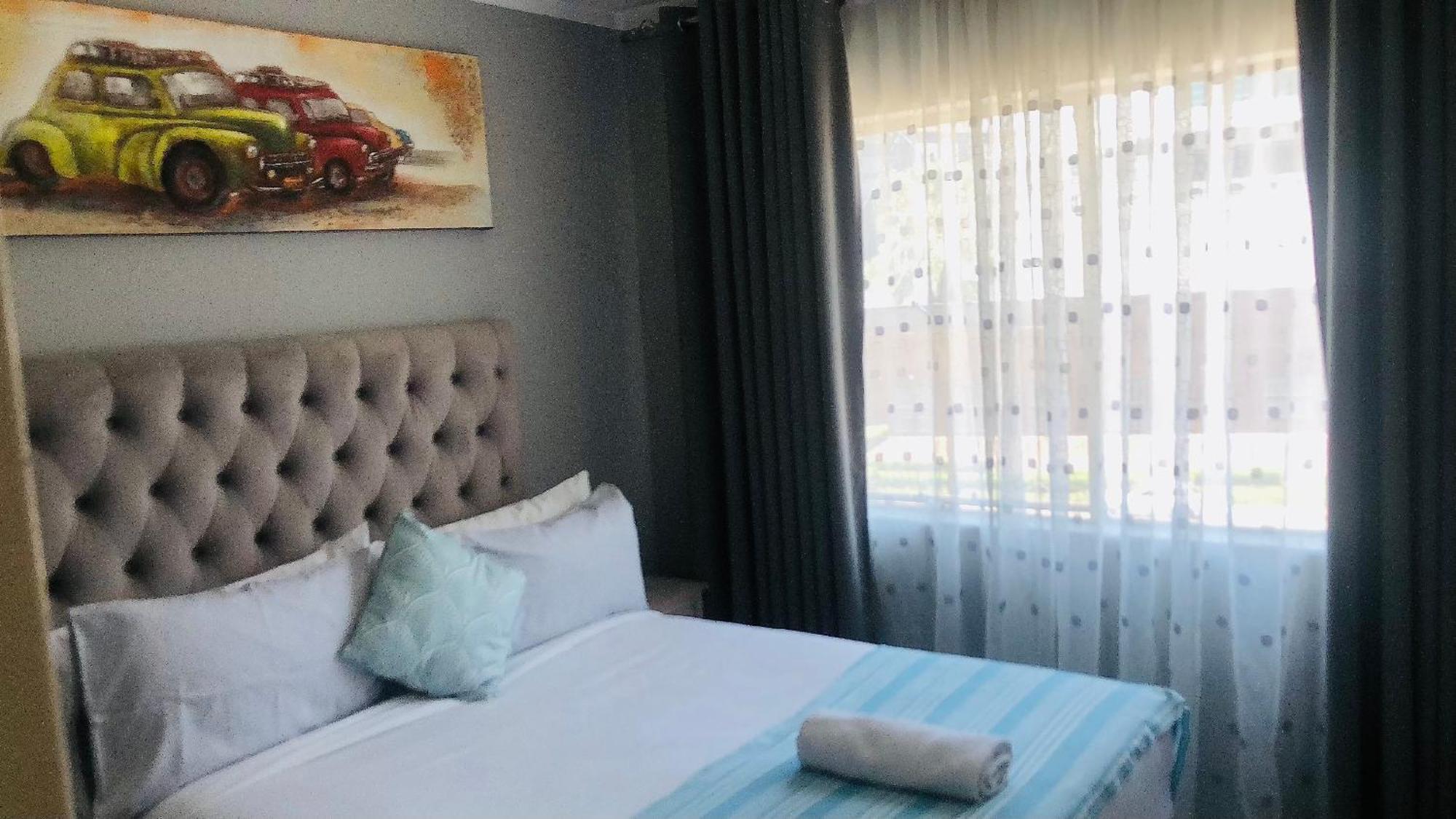 @Menlyn Place, Menlyn Maine, Pretoria - Accommodation エクステリア 写真